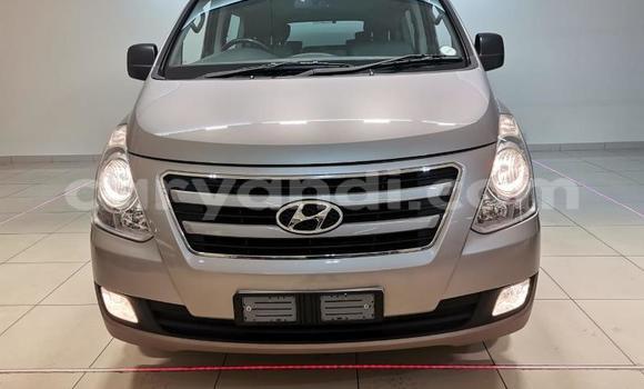 Buy Used Hyundai H1 Silver Car in Lusaka in Zambia Buy Used Hyundai H1 Silver Car in Lusaka in Zambia