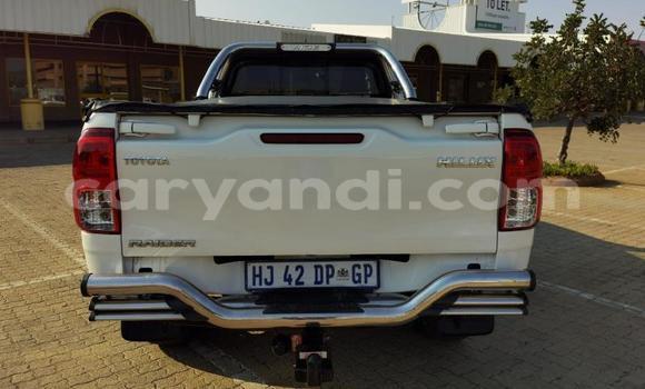 Buy Used Toyota Hilux White Car in Lusaka in Zambia Buy Used Toyota Hilux White Car in Lusaka in Zambia