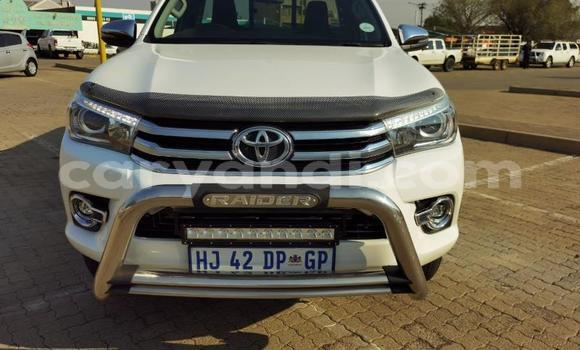 Buy Used Toyota Hilux White Car in Lusaka in Zambia Buy Used Toyota Hilux White Car in Lusaka in Zambia