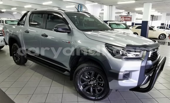 Buy Used Toyota Hilux Silver Car in Lusaka in Zambia Buy Used Toyota Hilux Silver Car in Lusaka in Zambia