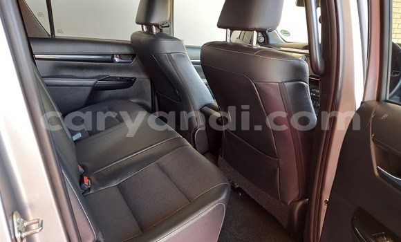 Buy Used Toyota Hilux Silver Car in Lusaka in Zambia Buy Used Toyota Hilux Silver Car in Lusaka in Zambia