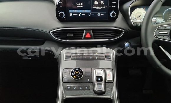 Tenga Itsva Hyundai Santa Fe Chena Mota in Livingstone in Zambia Tenga Itsva Hyundai Santa Fe Chena Mota in Livingstone in Zambia