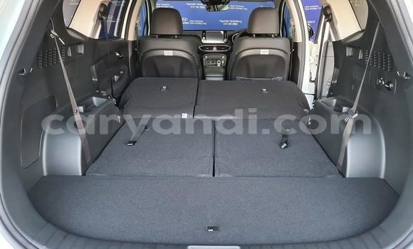 Tenga Itsva Hyundai Santa Fe Chena Mota in Livingstone in Zambia Tenga Itsva Hyundai Santa Fe Chena Mota in Livingstone in Zambia