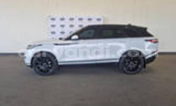 Acheter Neuf Voiture Land Rover Range Rover Velar Blanc à Livingstone, Zambie Acheter Neuf Voiture Land Rover Range Rover Velar Blanc à Livingstone, Zambie