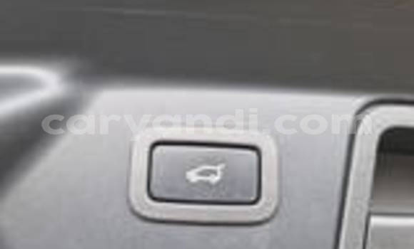 Acheter Neuf Voiture Land Rover Range Rover Velar Blanc à Livingstone, Zambie Acheter Neuf Voiture Land Rover Range Rover Velar Blanc à Livingstone, Zambie