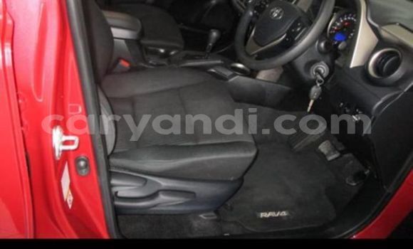 Acheter Occasion Voiture Toyota RAV4 Rouge à Chingola, Zambie Acheter Occasion Voiture Toyota RAV4 Rouge à Chingola, Zambie