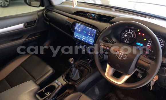 Buy Used Toyota Hilux Silver Car in Lusaka in Zambia Buy Used Toyota Hilux Silver Car in Lusaka in Zambia