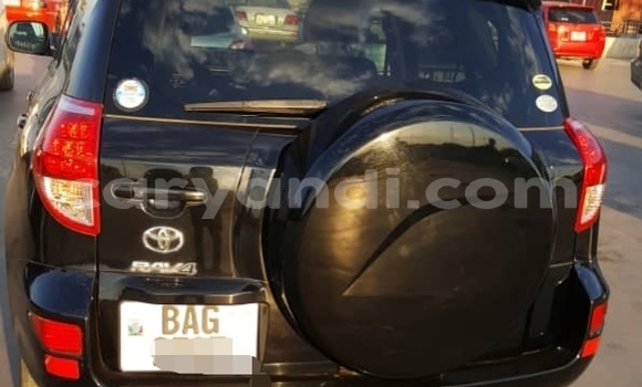 Acheter Occasion Voiture Toyota RAV4 Noir à Lusaka, Zambie Acheter Occasion Voiture Toyota RAV4 Noir à Lusaka, Zambie