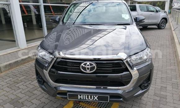 Buy Used Toyota Hilux Silver Car in Lusaka in Zambia Buy Used Toyota Hilux Silver Car in Lusaka in Zambia