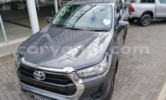 Buy Used Toyota Hilux Silver Car in Lusaka in Zambia Buy Used Toyota Hilux Silver Car in Lusaka in Zambia