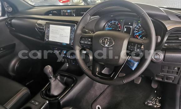 Buy Used Toyota Hilux Silver Car in Lusaka in Zambia Buy Used Toyota Hilux Silver Car in Lusaka in Zambia
