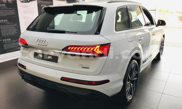 Buy Used Audi Q7 White Car in Lusaka in Zambia Buy Used Audi Q7 White Car in Lusaka in Zambia