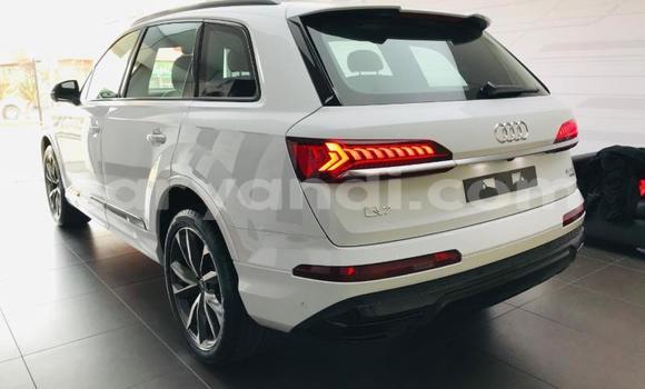 Buy Used Audi Q7 White Car in Lusaka in Zambia Buy Used Audi Q7 White Car in Lusaka in Zambia