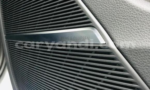 Buy Used Audi Q7 White Car in Lusaka in Zambia Buy Used Audi Q7 White Car in Lusaka in Zambia