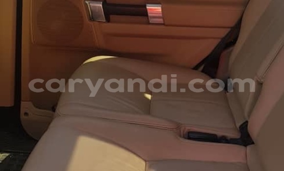 Buy Used Land Rover Discovery White Car in Lusaka in Zambia Buy Used Land Rover Discovery White Car in Lusaka in Zambia