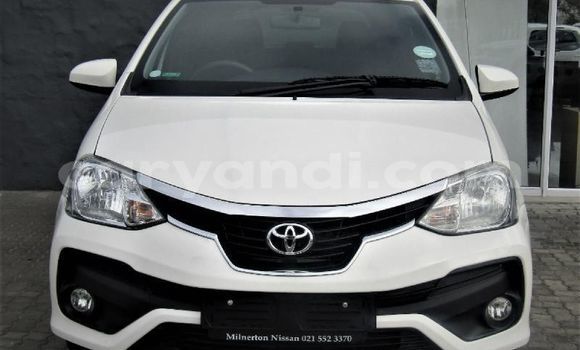 Buy Used Toyota Etios White Car in Livingstone in Zambia Buy Used Toyota Etios White Car in Livingstone in Zambia