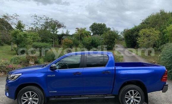 Buy Used Toyota Hiluxe VIGO Blue Car in Lusaka in Zambia Buy Used Toyota Hiluxe VIGO Blue Car in Lusaka in Zambia