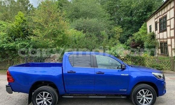 Buy Used Toyota Hiluxe VIGO Blue Car in Lusaka in Zambia Buy Used Toyota Hiluxe VIGO Blue Car in Lusaka in Zambia