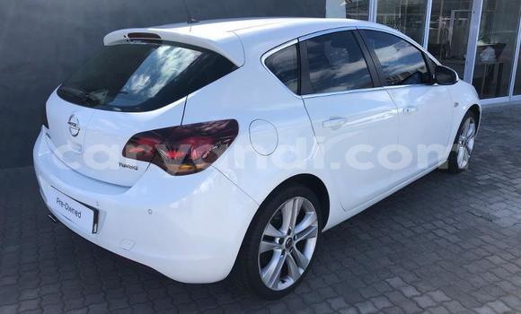 Buy Used Opel Astra White Car in Chingola in Zambia Buy Used Opel Astra White Car in Chingola in Zambia