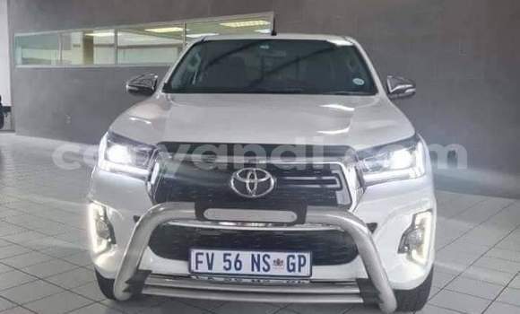 Acheter Occasion Voiture Toyota Hilux Blanc à Chipata, Zambie Acheter Occasion Voiture Toyota Hilux Blanc à Chipata, Zambie