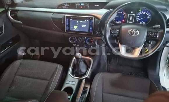 Acheter Occasion Voiture Toyota Hilux Blanc à Chipata, Zambie Acheter Occasion Voiture Toyota Hilux Blanc à Chipata, Zambie