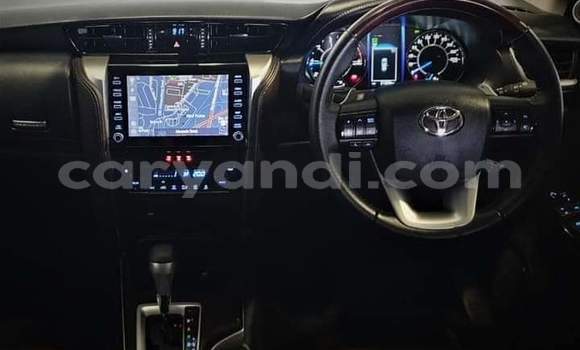 Acheter Occasion Voiture Toyota Fortuner Blanc à Chipata, Zambie Acheter Occasion Voiture Toyota Fortuner Blanc à Chipata, Zambie