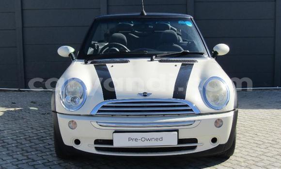 Nunua Ilio tumika MINI Cooper Nyeupe Gari ndani ya Chilanga nchini Lusaka Nunua Ilio tumika MINI Cooper Nyeupe Gari ndani ya Chilanga nchini Lusaka