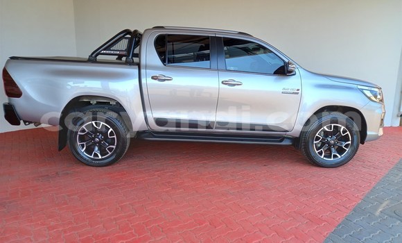 Acheter Occasion Voiture Toyota Hilux Gris à Lusaka, Zambie Acheter Occasion Voiture Toyota Hilux Gris à Lusaka, Zambie