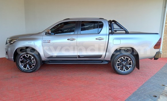 Acheter Occasion Voiture Toyota Hilux Gris à Lusaka, Zambie Acheter Occasion Voiture Toyota Hilux Gris à Lusaka, Zambie