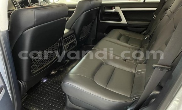 Buy Used Toyota Land Cruiser Silver Car in Lusaka in Zambia Buy Used Toyota Land Cruiser Silver Car in Lusaka in Zambia