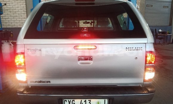 Tenga Tsaru Toyota Hilux Sirivha Mota in Lusaka in Zambia Tenga Tsaru Toyota Hilux Sirivha Mota in Lusaka in Zambia