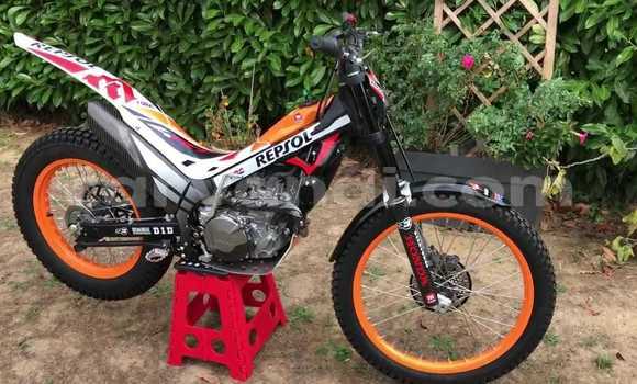 Tenga Itsva Honda CRF Zvimwe Bike in Chingola in Zambia Tenga Itsva Honda CRF Zvimwe Bike in Chingola in Zambia