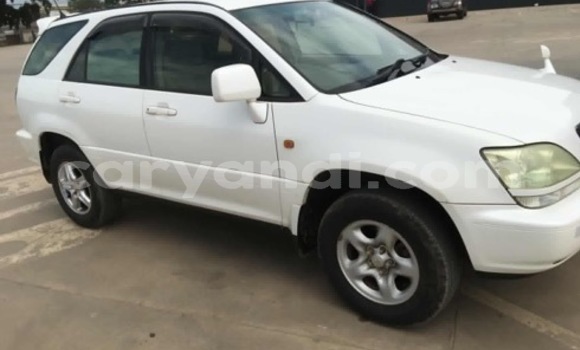 Acheter Occasion Voiture Toyota Harrier Blanc à Lusaka, Zambie Acheter Occasion Voiture Toyota Harrier Blanc à Lusaka, Zambie