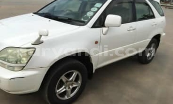 Acheter Occasion Voiture Toyota Harrier Blanc à Lusaka, Zambie Acheter Occasion Voiture Toyota Harrier Blanc à Lusaka, Zambie