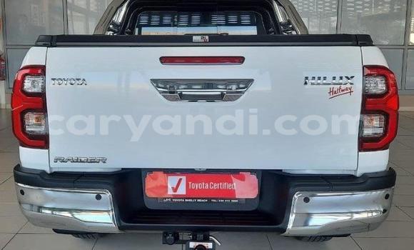 Buy Used Toyota Hilux White Car in Lusaka in Zambia Buy Used Toyota Hilux White Car in Lusaka in Zambia
