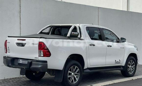 Buy Used Toyota Hilux White Car in Lusaka in Zambia Buy Used Toyota Hilux White Car in Lusaka in Zambia