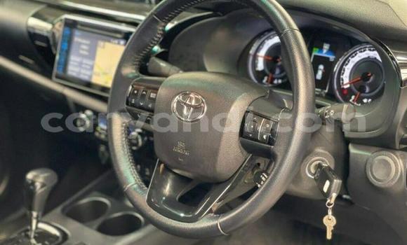 Buy Used Toyota Hilux White Car in Lusaka in Zambia Buy Used Toyota Hilux White Car in Lusaka in Zambia