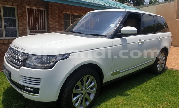 Buy Used Land Rover Range Rover White Car in Lusaka in Zambia Buy Used Land Rover Range Rover White Car in Lusaka in Zambia
