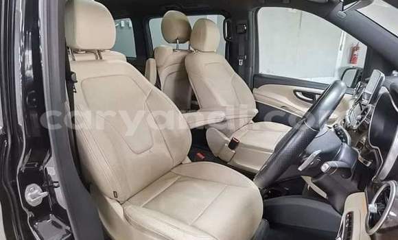 Acheter Occasion Voiture Mercedes‒Benz 250 Autre à Chipata, Zambie Acheter Occasion Voiture Mercedes‒Benz 250 Autre à Chipata, Zambie