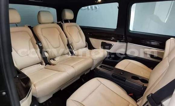 Acheter Occasion Voiture Mercedes‒Benz 250 Autre à Chipata, Zambie Acheter Occasion Voiture Mercedes‒Benz 250 Autre à Chipata, Zambie