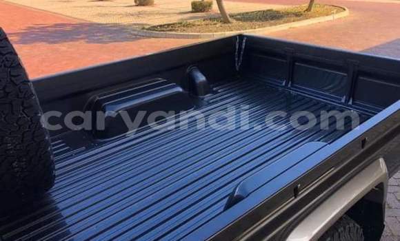 Buy Used Toyota Land Cruiser Black Car in Livingstone in Zambia Buy Used Toyota Land Cruiser Black Car in Livingstone in Zambia