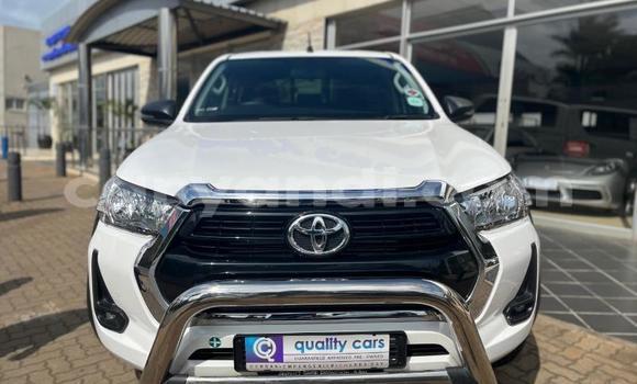 Buy Used Toyota Hilux White Car in Lusaka in Zambia Buy Used Toyota Hilux White Car in Lusaka in Zambia