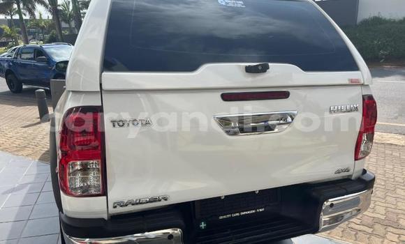 Buy Used Toyota Hilux White Car in Lusaka in Zambia Buy Used Toyota Hilux White Car in Lusaka in Zambia