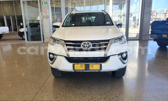 Tenga Tsaru Toyota Fortuner Chena Mota in Livingstone in Zambia