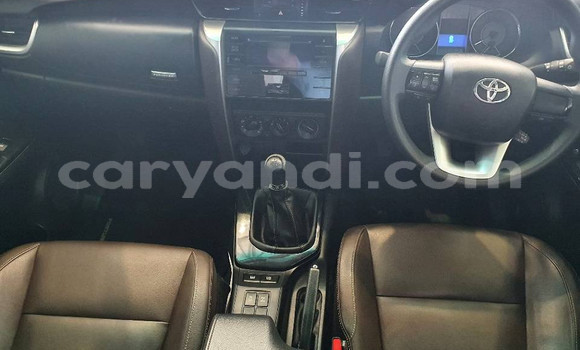 Buy Used Toyota Fortuner White Car in Livingstone in Zambia Buy Used Toyota Fortuner White Car in Livingstone in Zambia