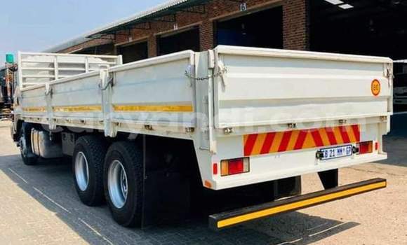 Acheter Occasion Utilitaire Isuzu FTR 850 Blanc à Livingstone, Zambie Acheter Occasion Utilitaire Isuzu FTR 850 Blanc à Livingstone, Zambie