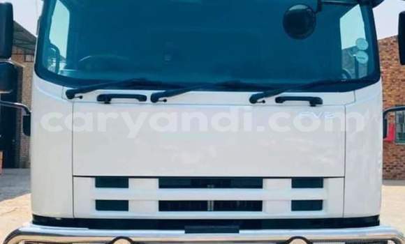 Acheter Occasion Utilitaire Isuzu FTR 850 Blanc à Livingstone, Zambie Acheter Occasion Utilitaire Isuzu FTR 850 Blanc à Livingstone, Zambie