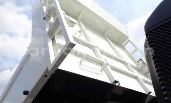 Buy Import Hino Ranger White Truck in Lusaka in Zambia Buy Import Hino Ranger White Truck in Lusaka in Zambia