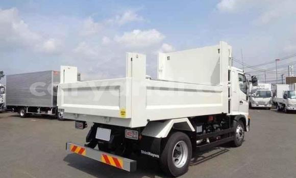 Buy Import Hino Ranger White Truck in Lusaka in Zambia Buy Import Hino Ranger White Truck in Lusaka in Zambia