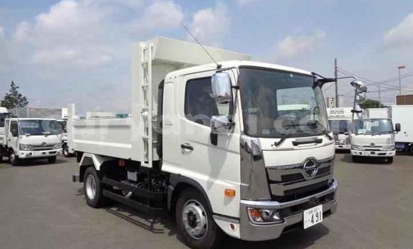 Buy Import Hino Ranger White Truck in Lusaka in Zambia Buy Import Hino Ranger White Truck in Lusaka in Zambia
